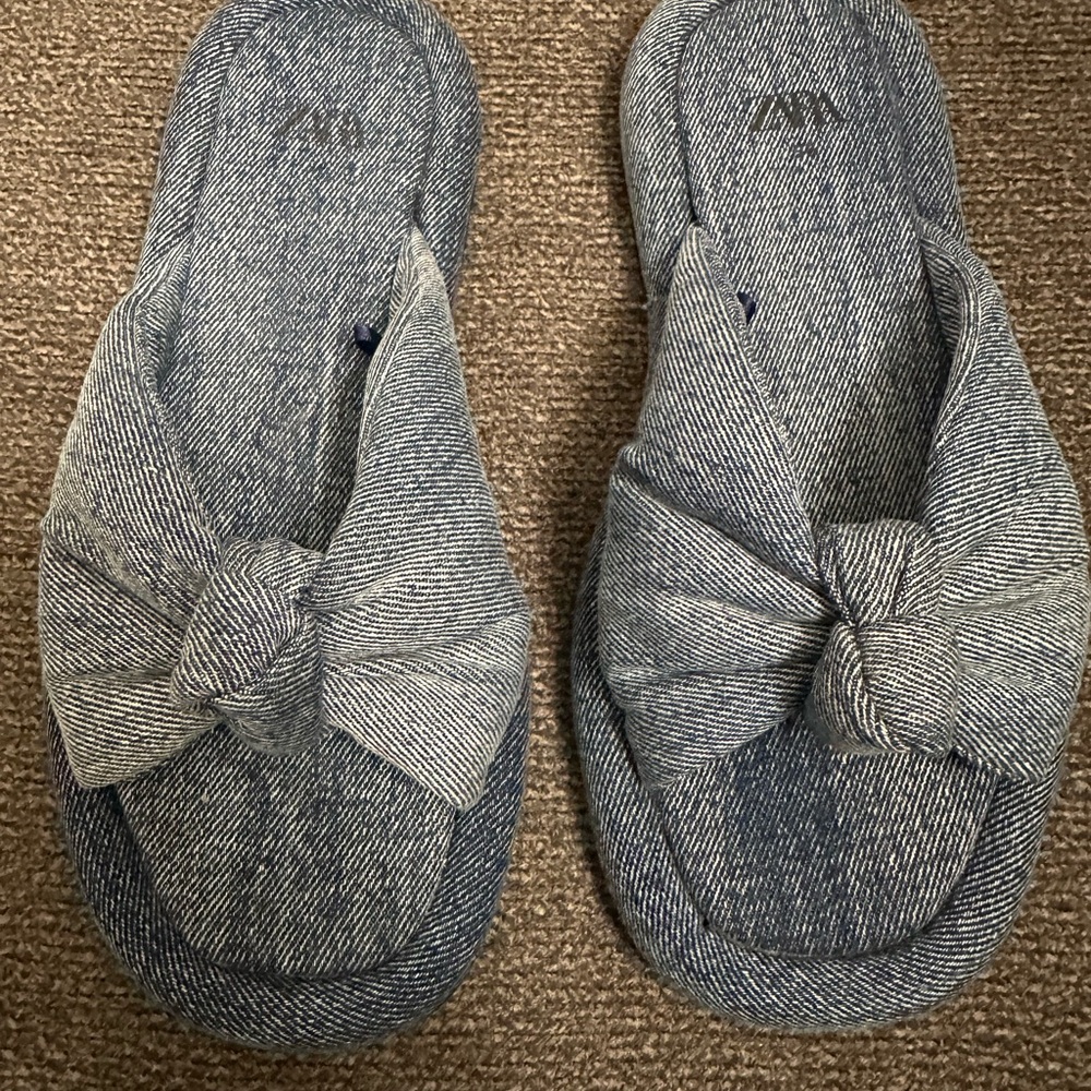 Zara Blue Knotted Slippers